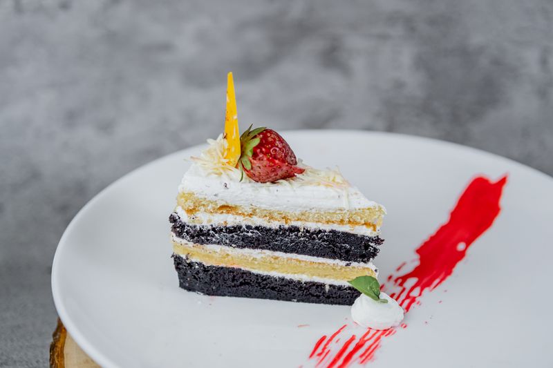 Chocolate lava cake with vanilla ice cream